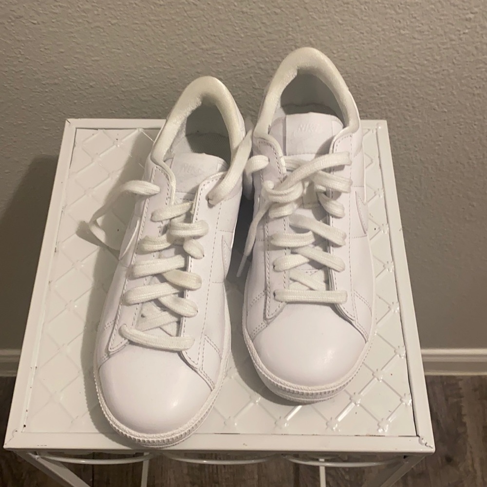 Nike Tennis Classic